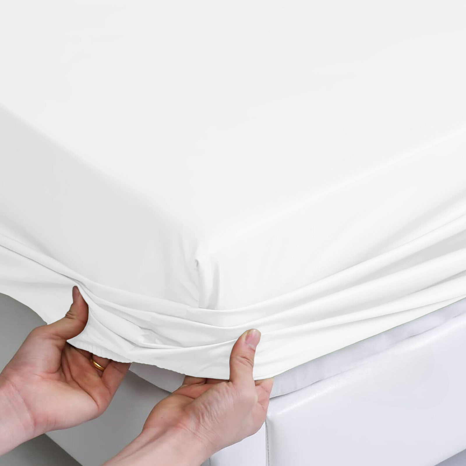 400 Thread Count Egyptian Cotton Fitted Bed Sheet - White