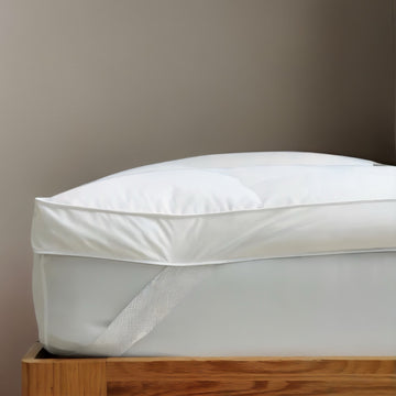 King Bed Size Microfibre Soft Like Down Mattress Topper - 4 Inch Deep